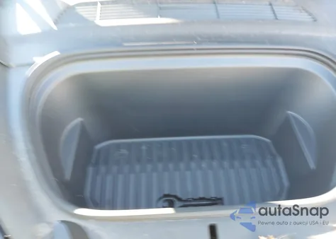 2024 Tesla Model Y Long Range Dual Motor All-Wheel Drive from USA, damaged, VIN 7SAYGDEE0RA331282